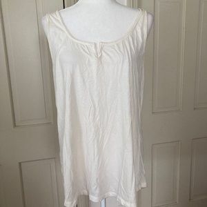 American Eagle V Notched Neck Tank